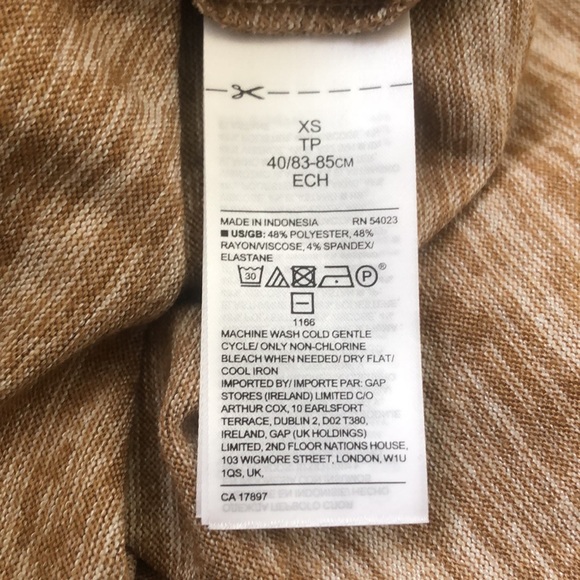 Banana Republic luxespun long sleeve shirt - Picture 5 of 5